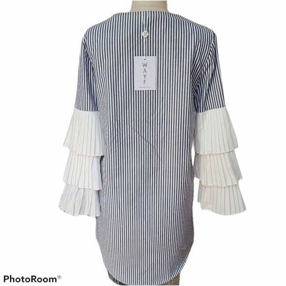 WAYF‎ pleated bell sleeve dress Size XSMALL - Picture 2 of 11